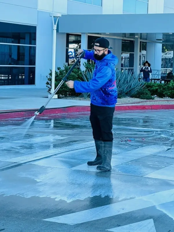 pressure washing in rialto ca